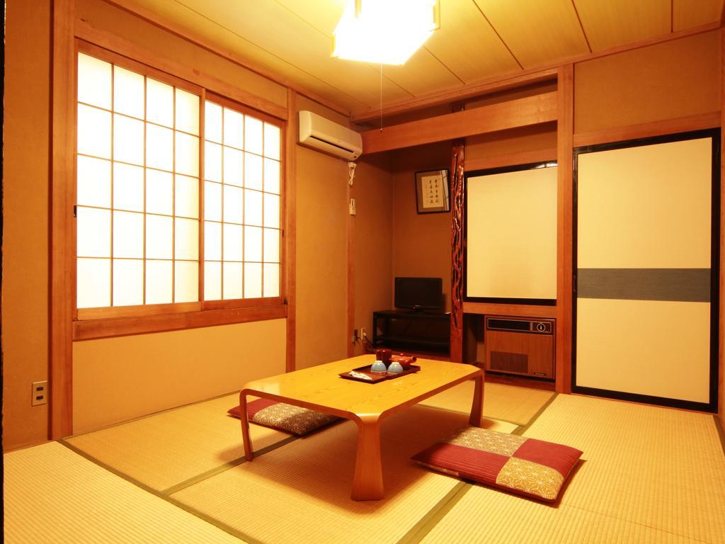 Honkan Gentaroya Nozawaonsen Room photo