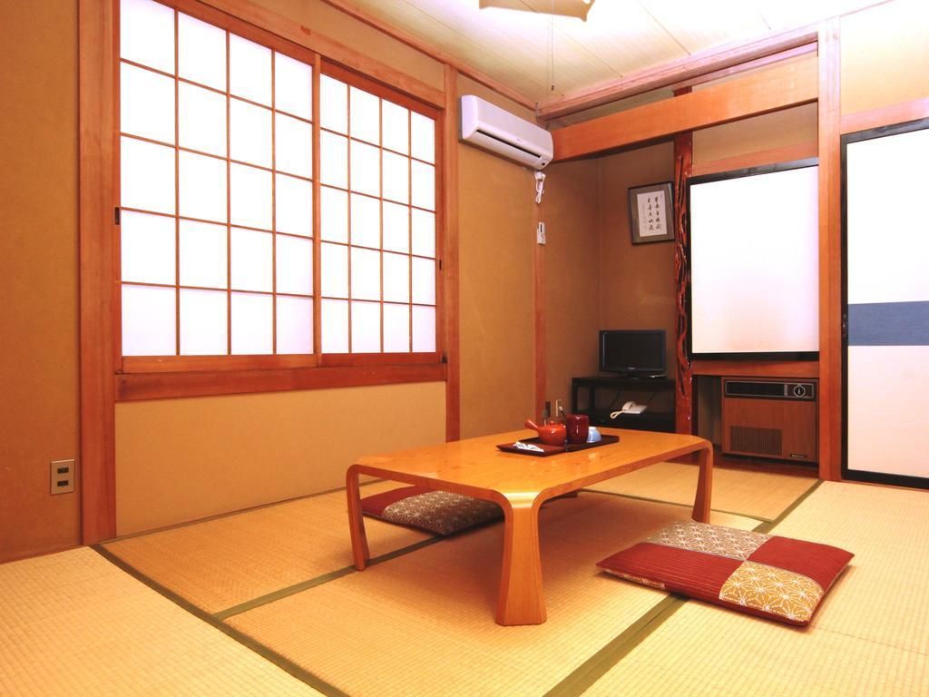 Honkan Gentaroya Nozawaonsen Room photo