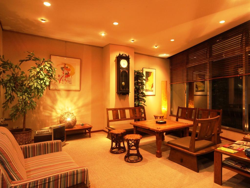 Honkan Gentaroya Nozawaonsen Exterior photo