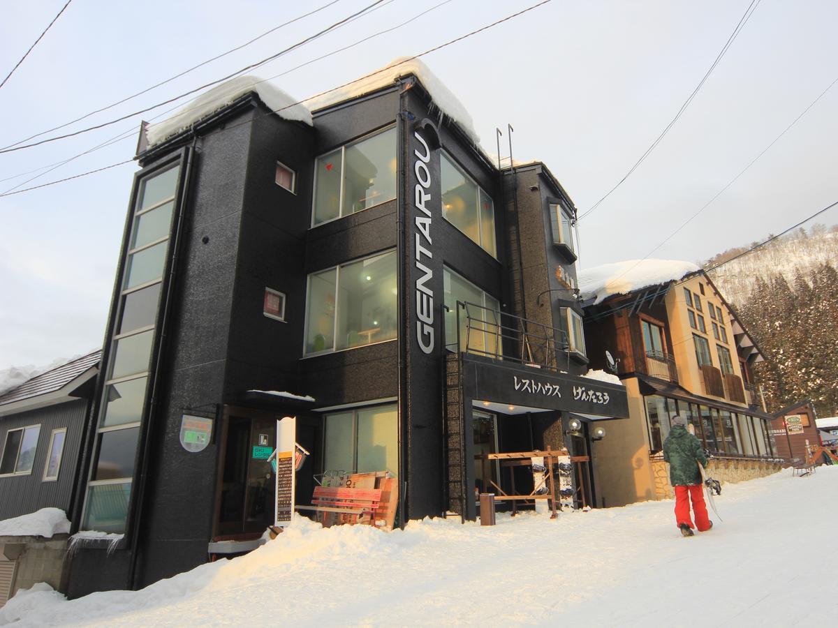 Honkan Gentaroya Nozawaonsen Exterior photo