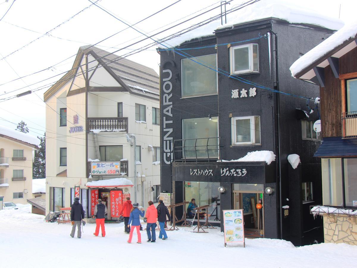 Honkan Gentaroya Nozawaonsen Exterior photo